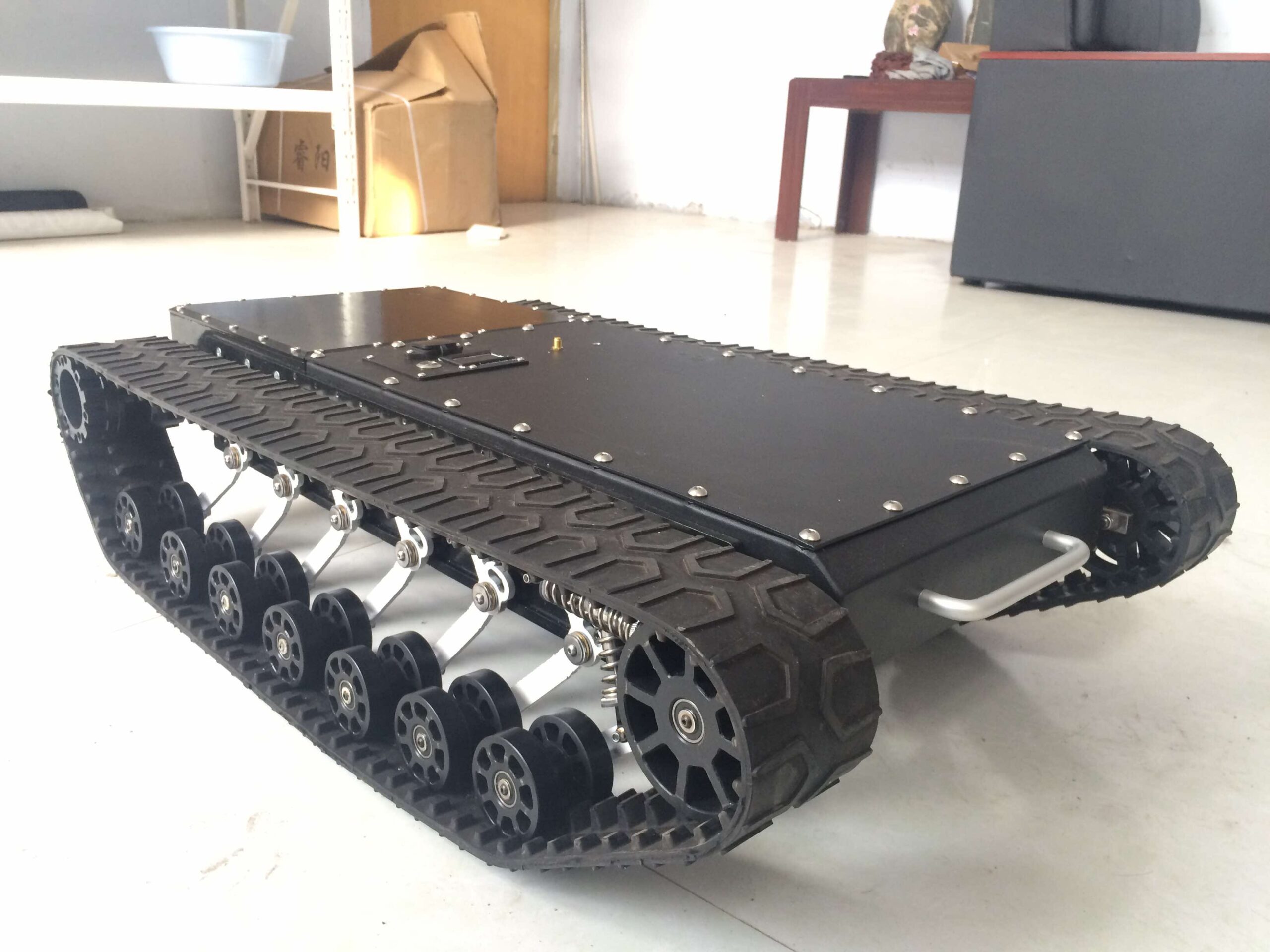 The Versatility of All Terrain Tracked Chassis and Tracked Robot Chassis